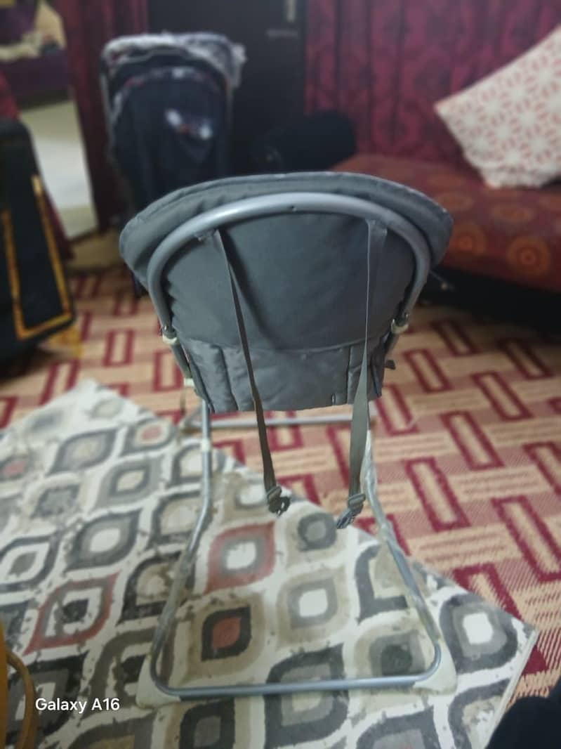 high chair 3