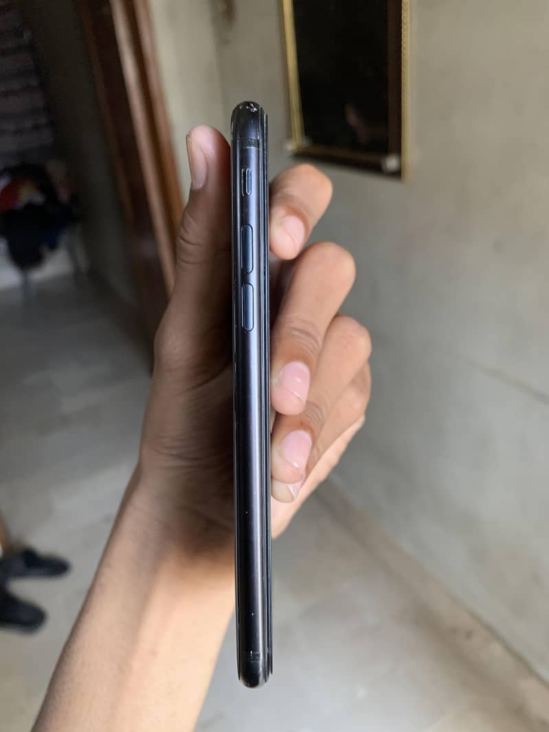 IPHONE SE 2020 1