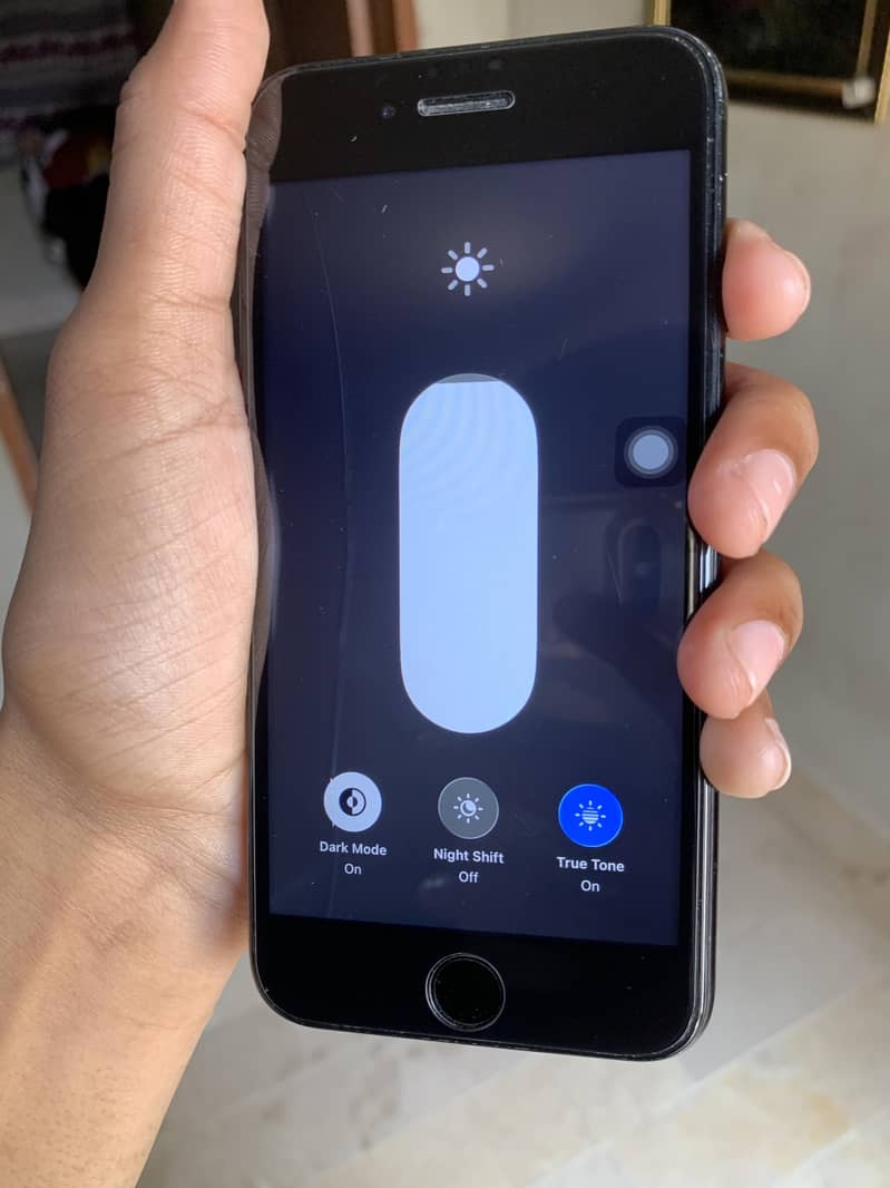 IPHONE SE 2020 5