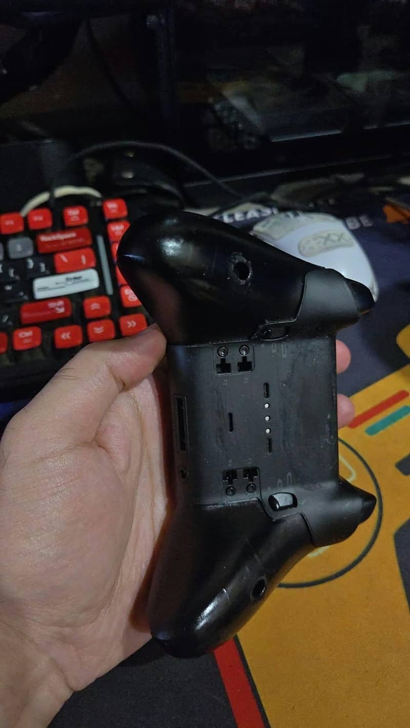 Xbox Elite Series 2 Controller 3