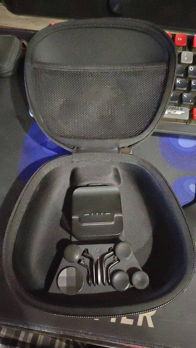 Xbox Elite Series 2 Controller 6