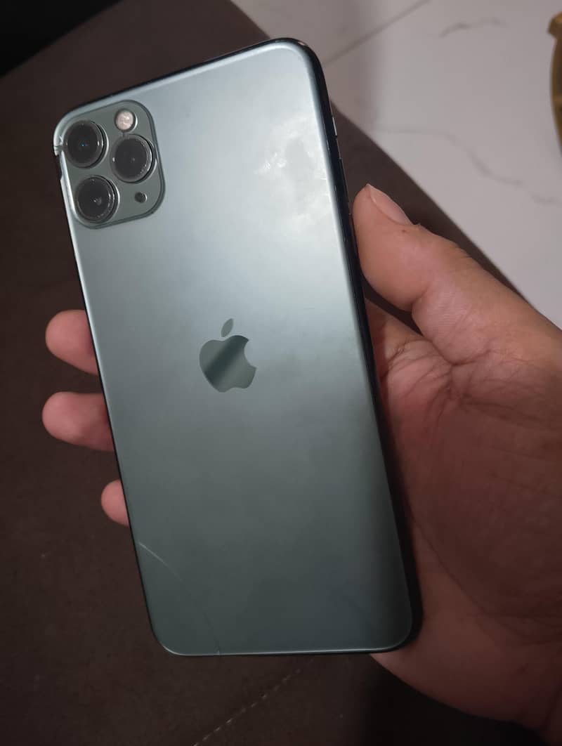 Apple iPhone 11 Pro Max 7