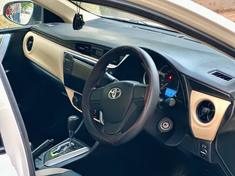 Corolla GLI 2018 Automatic. 8
