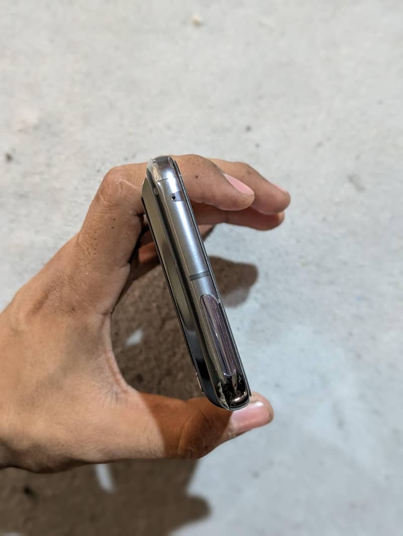 Google Pixel 8 Pro 2