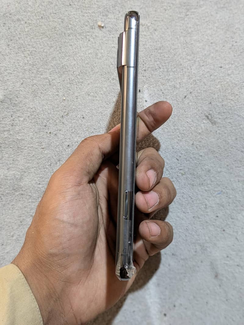 Google Pixel 8 Pro 3