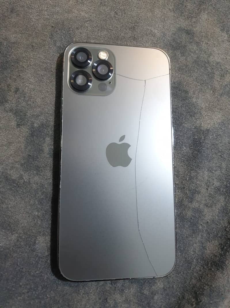 Apple iPhone 12 Pro 2