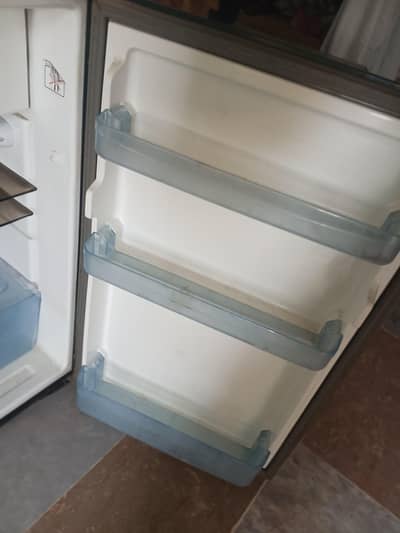 Dawlance fridge with  LG compressor