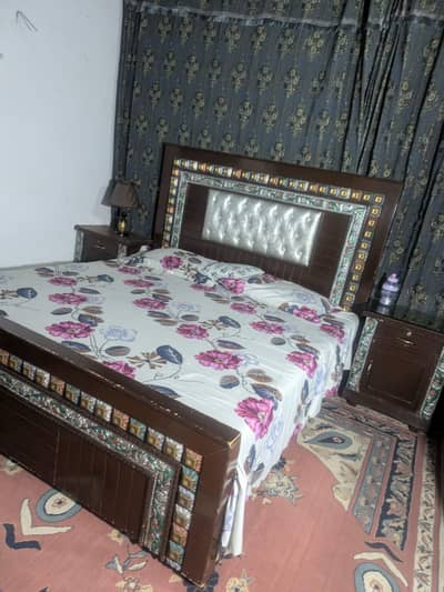 full bed set or sell contact num 03154897077
