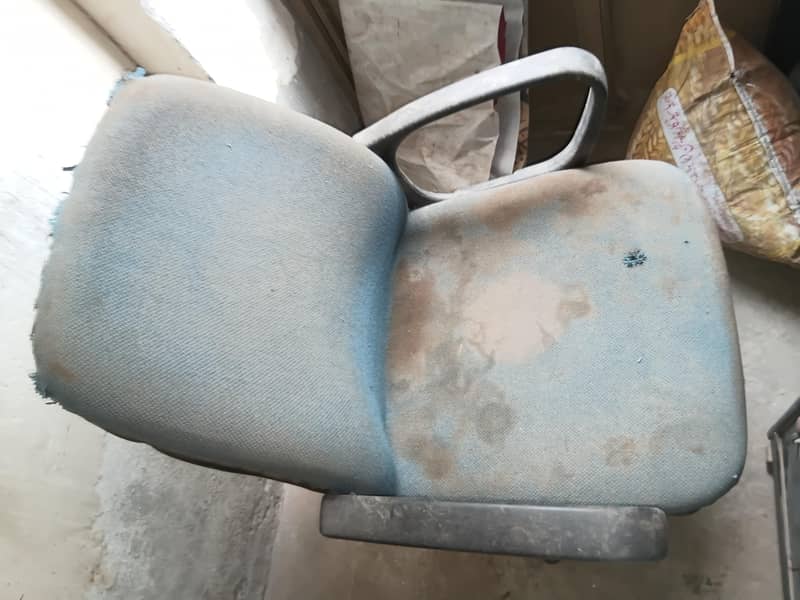 chair 3