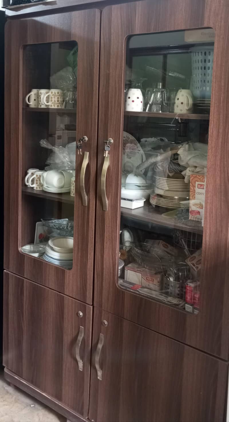2 cupboards 3