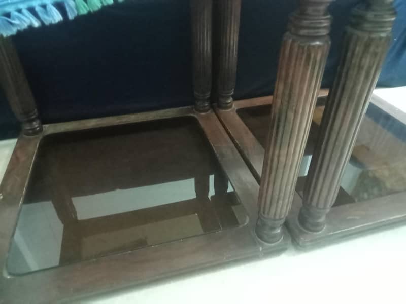 2 glass side table 1