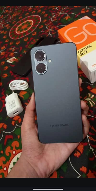 Tecno Spark Go 2 4/64 in warranty