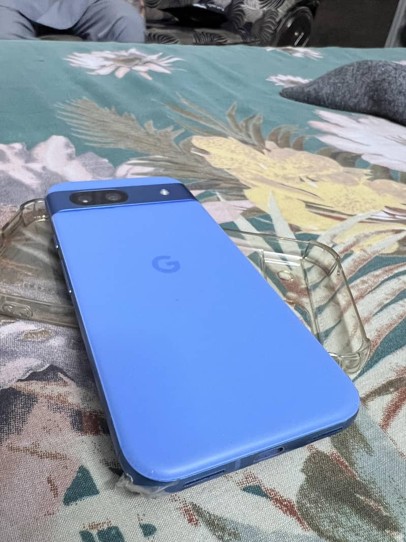 Pixel 8a 1