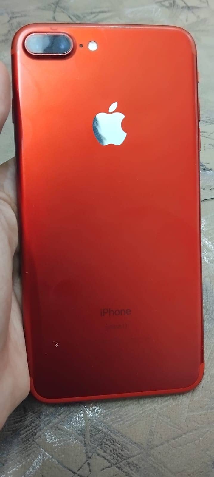 Apple iPhone 7 Plus 0