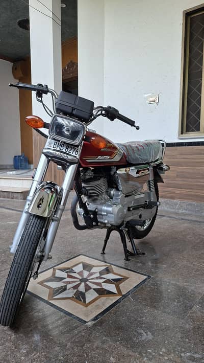 Honda CG 125 Special Edition Self Start Just Like Brand new