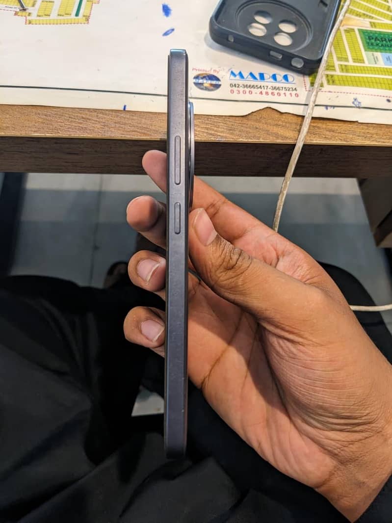 Realme 13 Plus 6