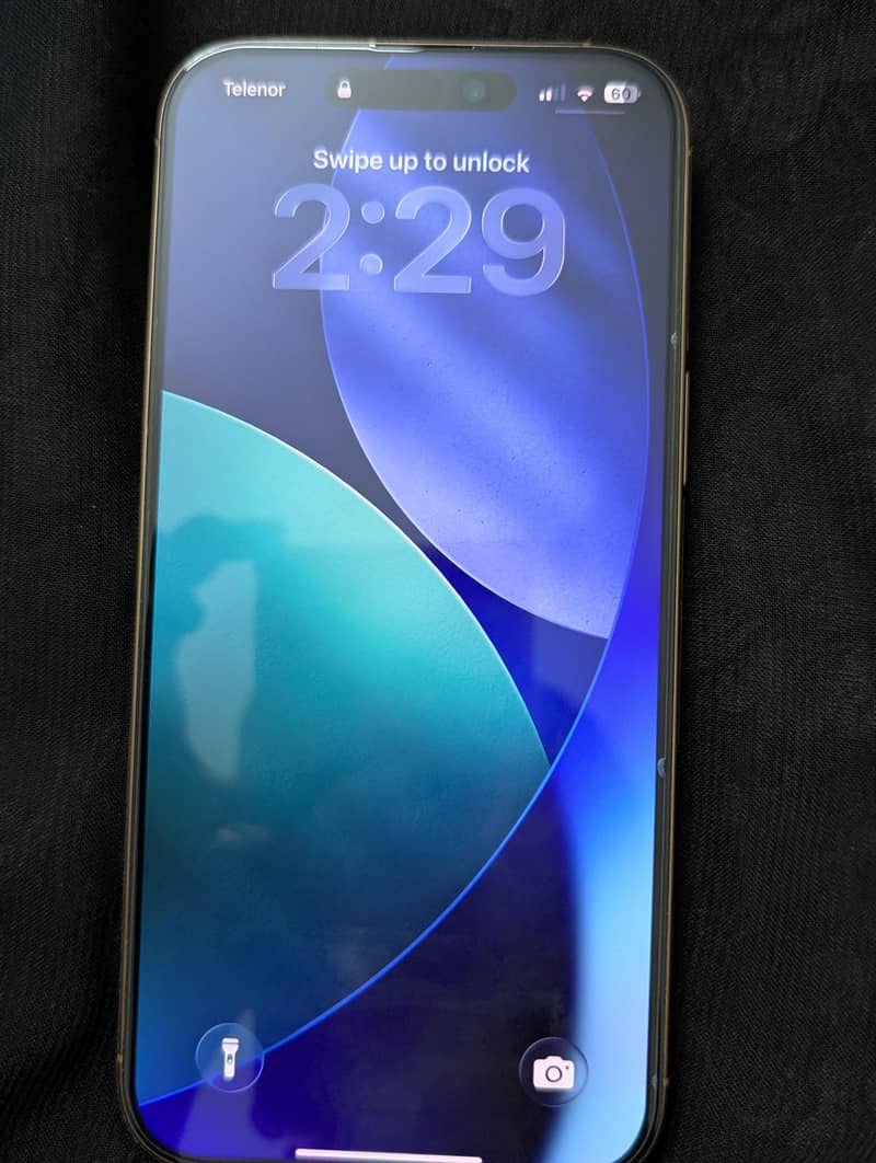 Apple iPhone 16 Pro Max 3