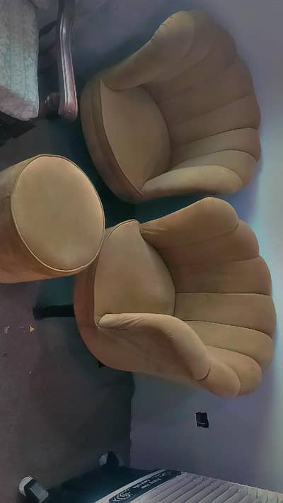 2 set room  coffee chairs/sofas with table