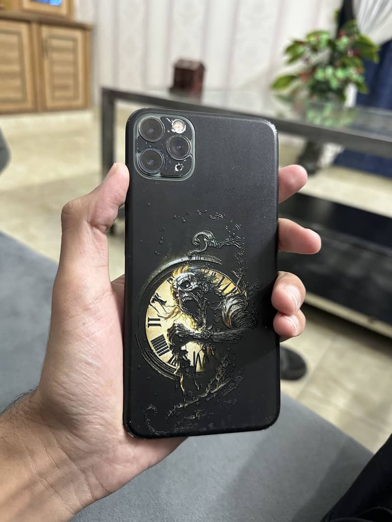 Apple iPhone 11 Pro Max 2