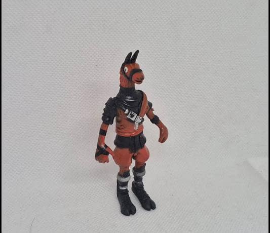 Loot Llama Fortnite Battle Royale. Epic Games A&I TOYS.  R5949
