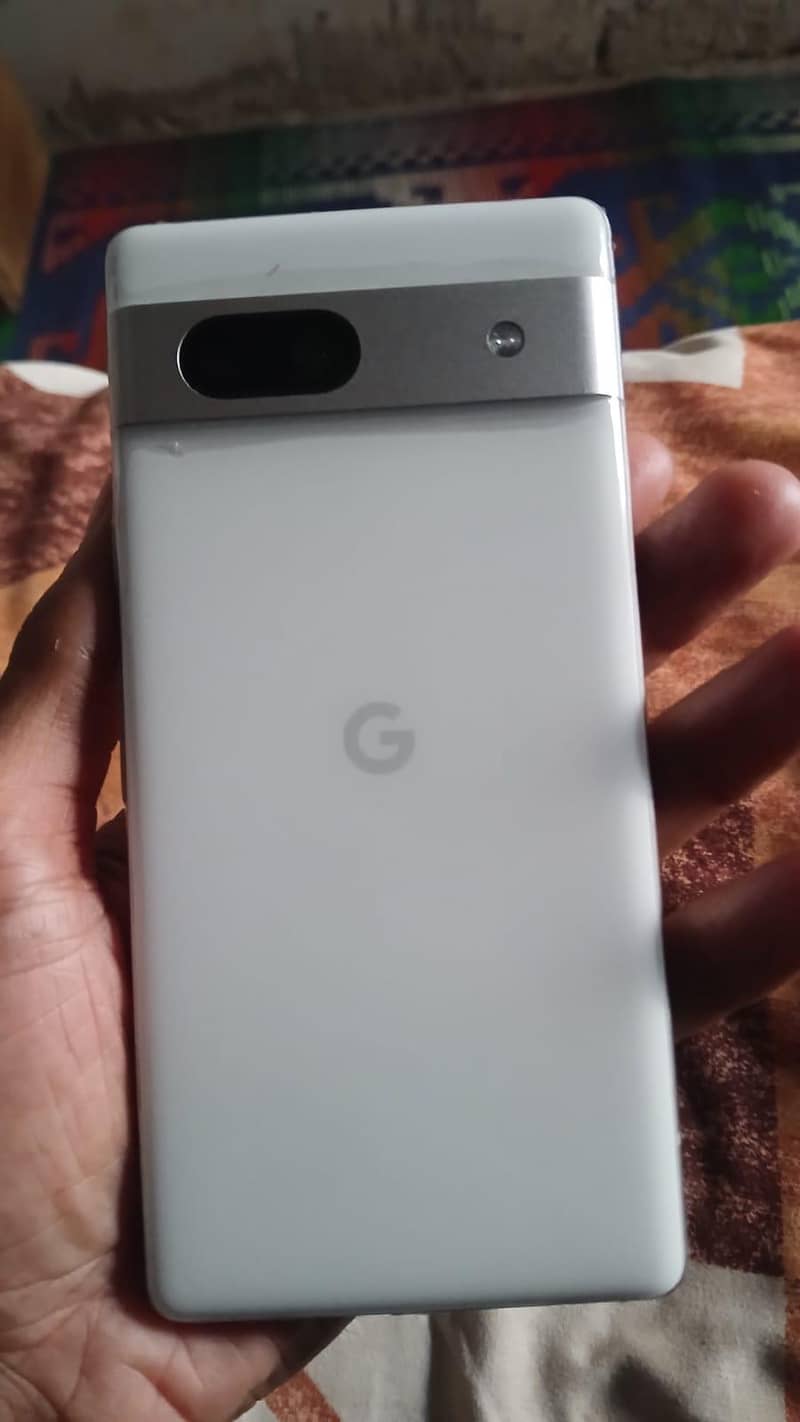 Google Pixel 7a 1