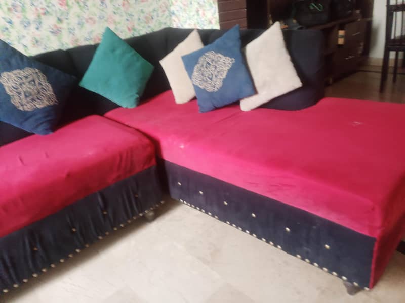 comfortable L shape sofa 7
