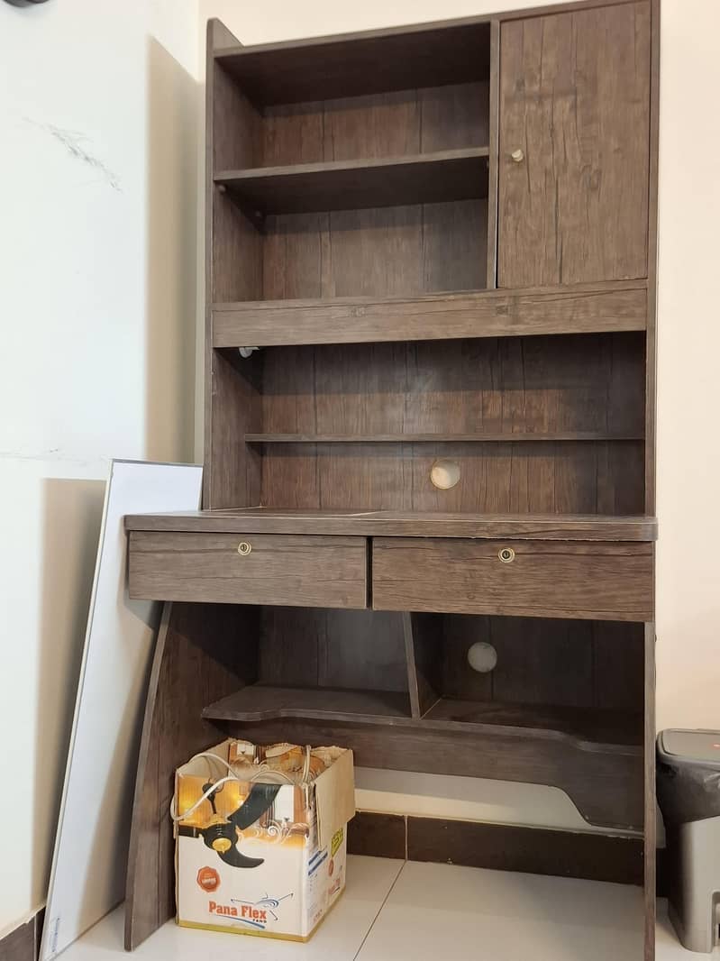 Computer/Study Table 0