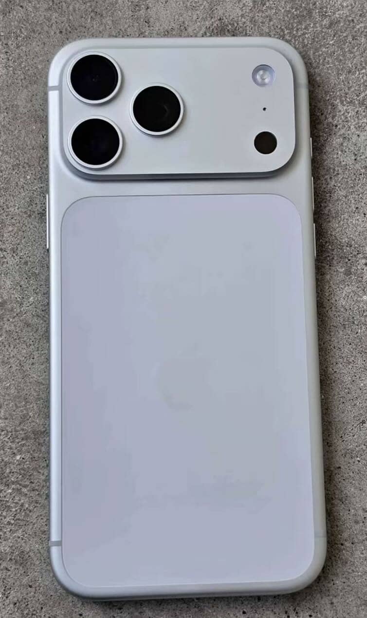 Apple iPhone 17 Pro Max 2
