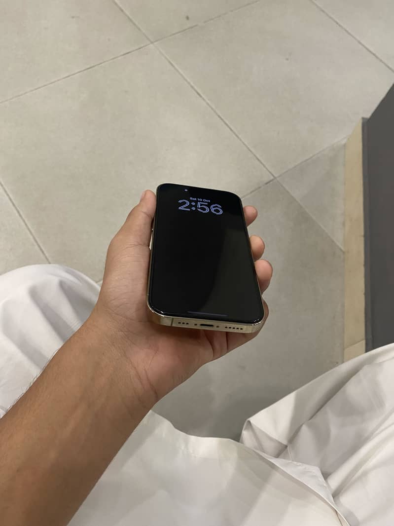 Apple iPhone 14 Pro 4