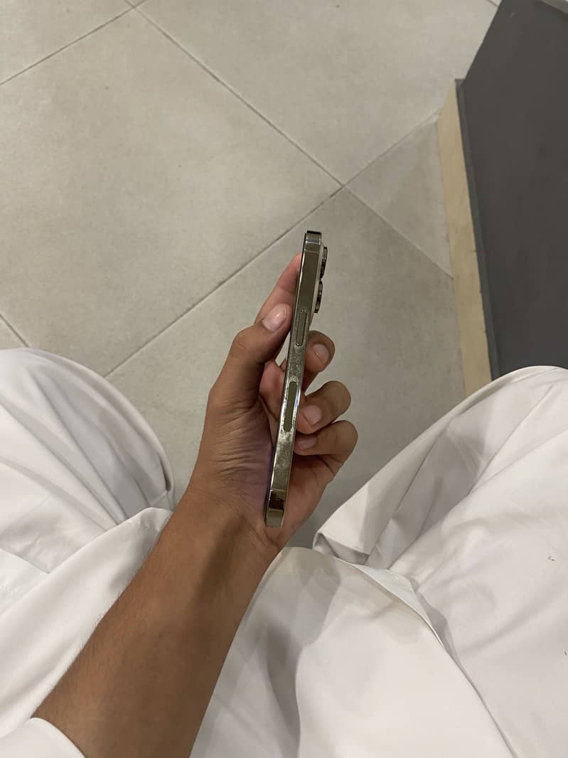Apple iPhone 14 Pro 5