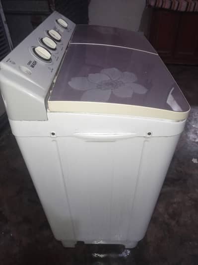 Kenwood turbuwash kwm 1012sa model 10kg