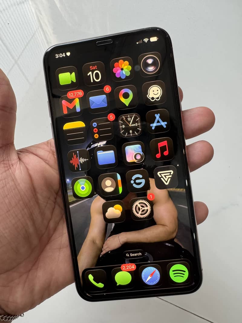 Apple iPhone 11 Pro Max 2