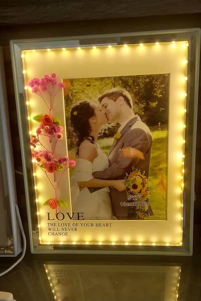 LED photo frames