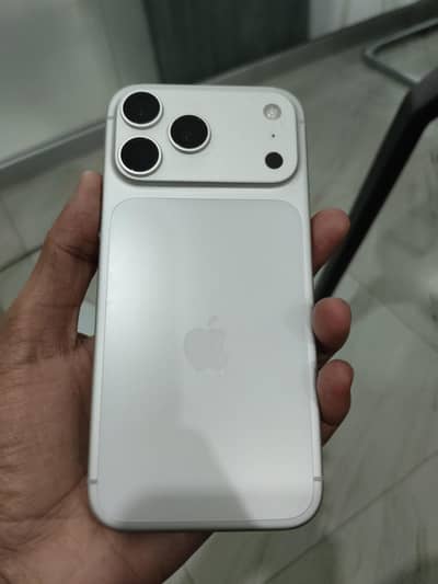 Apple iPhone 17 Pro Max