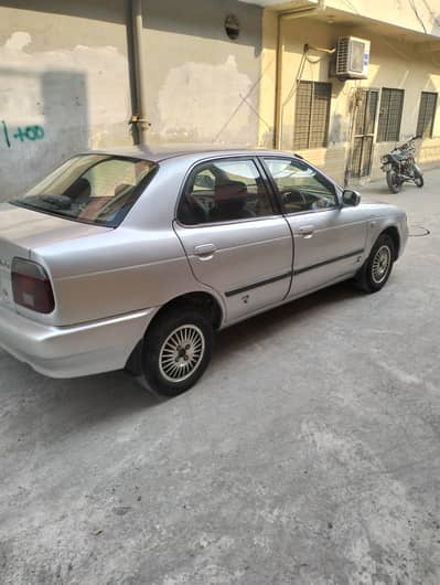 Suzuki Baleno 2005