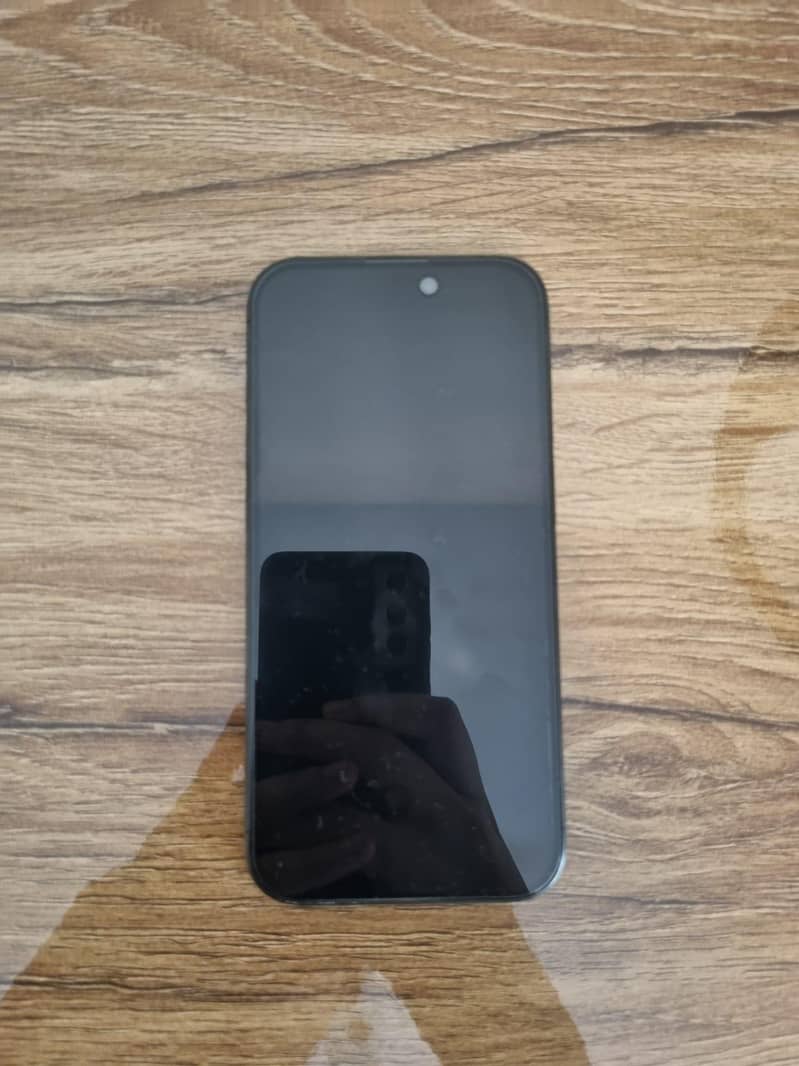 Apple iPhone 15 Pro 1