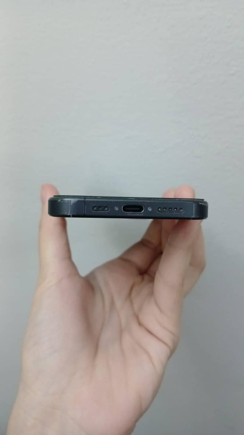 Apple iPhone 15 Pro 5