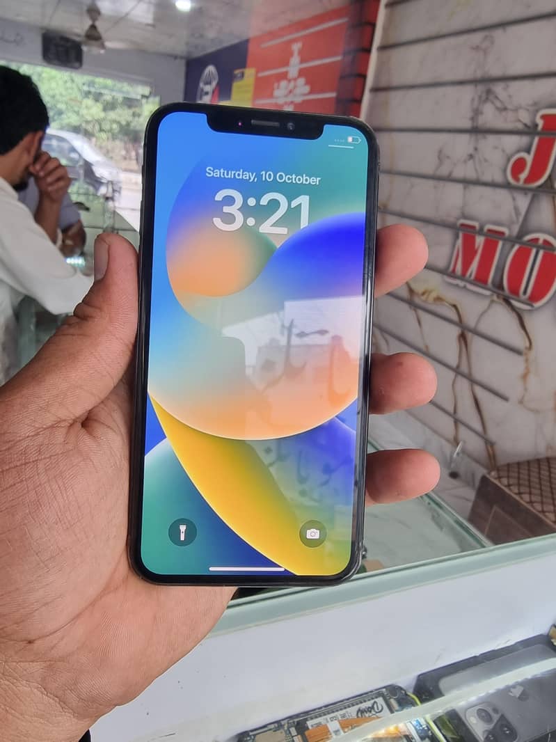 Apple iPhone X 2