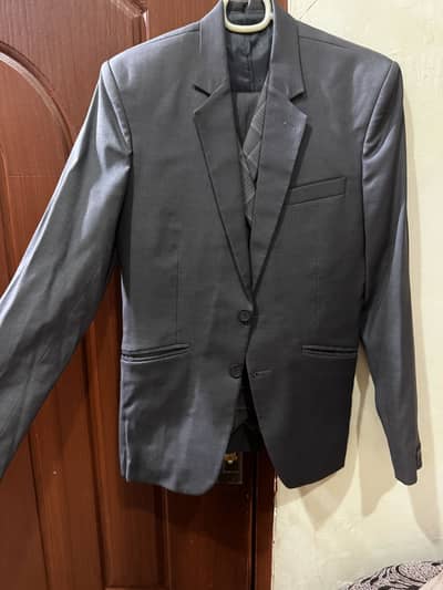 Brand New 3 piece Pent & coat