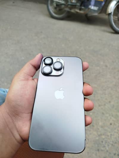 Apple iPhone 13 Pro