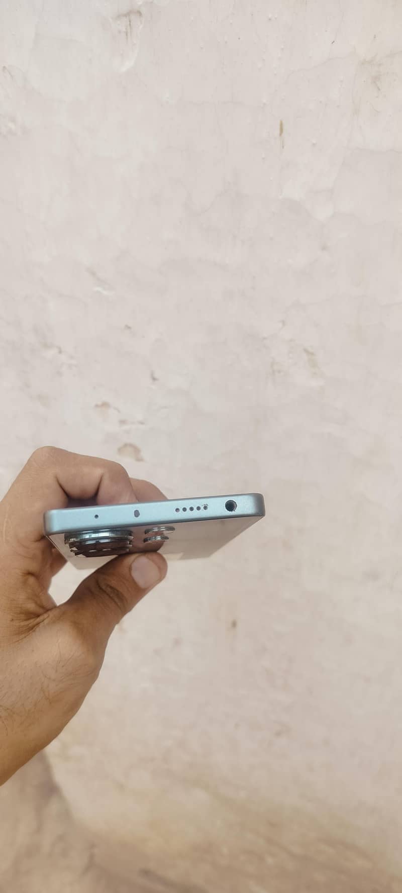 Xiaomi Redmi Note 13 Pro 3