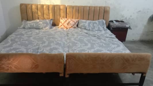 Two Singel Bed /