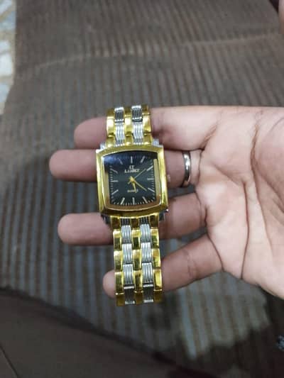 Men's vintage style watch