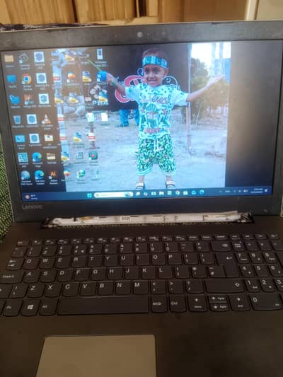 Lenovo i5 8th Gen 8GB RAM 256GB SSD Windows 11 Pro - Good Condition