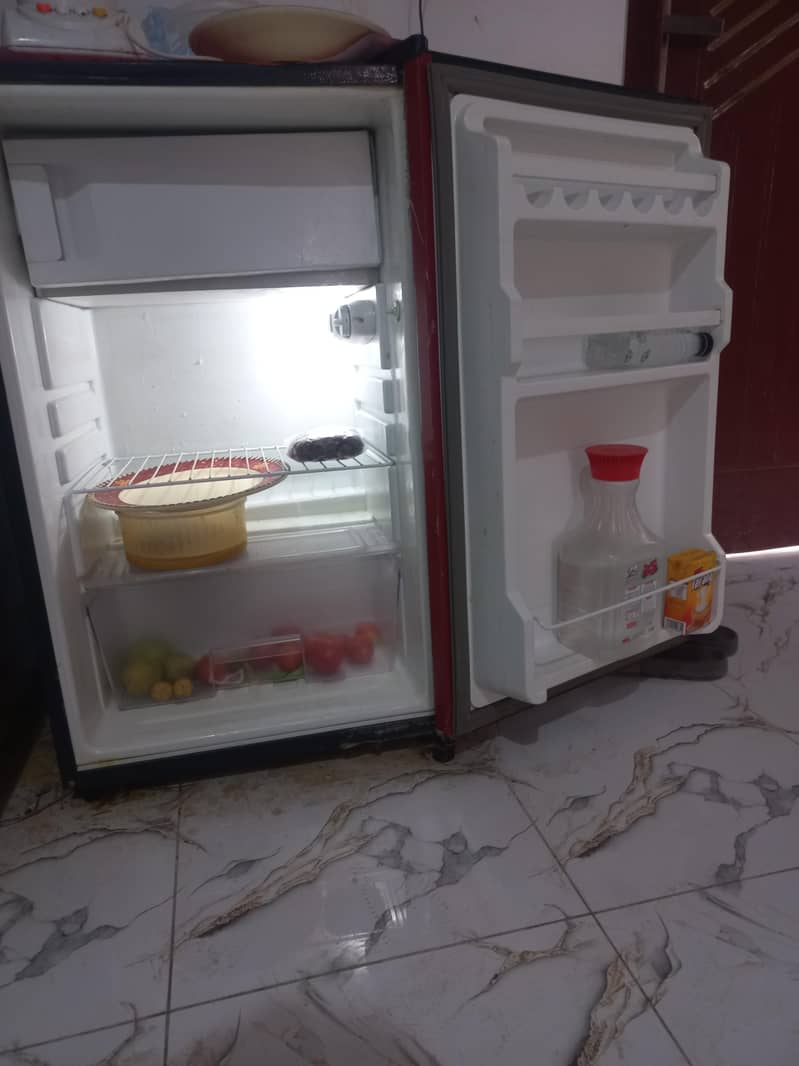 Dawlance mini fridge 2