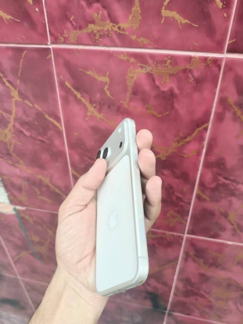 iPhone 17 Pro Max 3