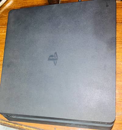 Ps4 Slim Jailbreak 3 games 2 controllera