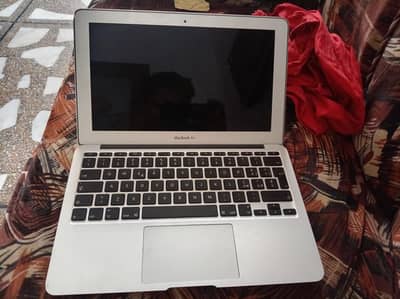 Mac book air 2010 (read add)  urgent sale