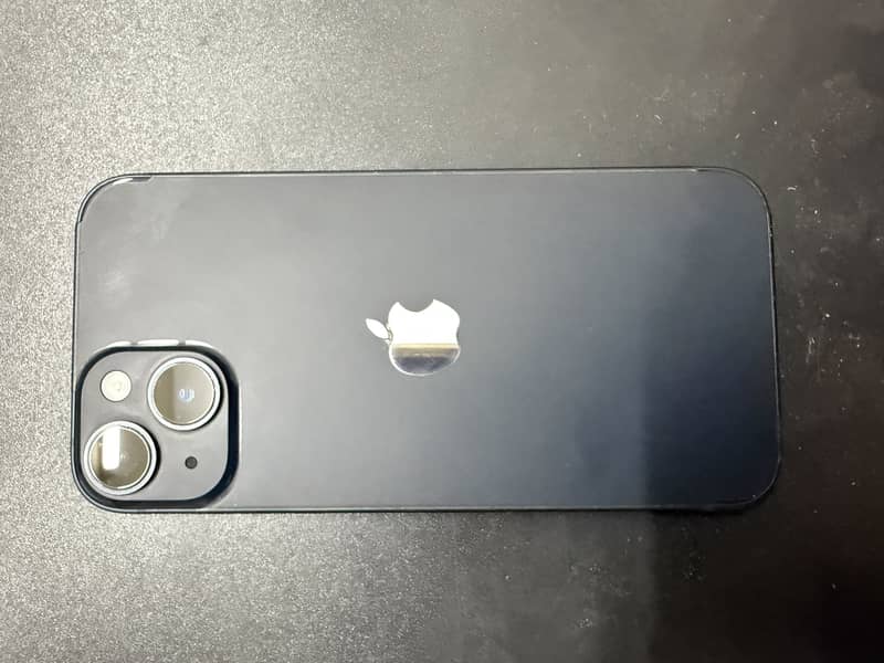 Apple iPhone 14 3