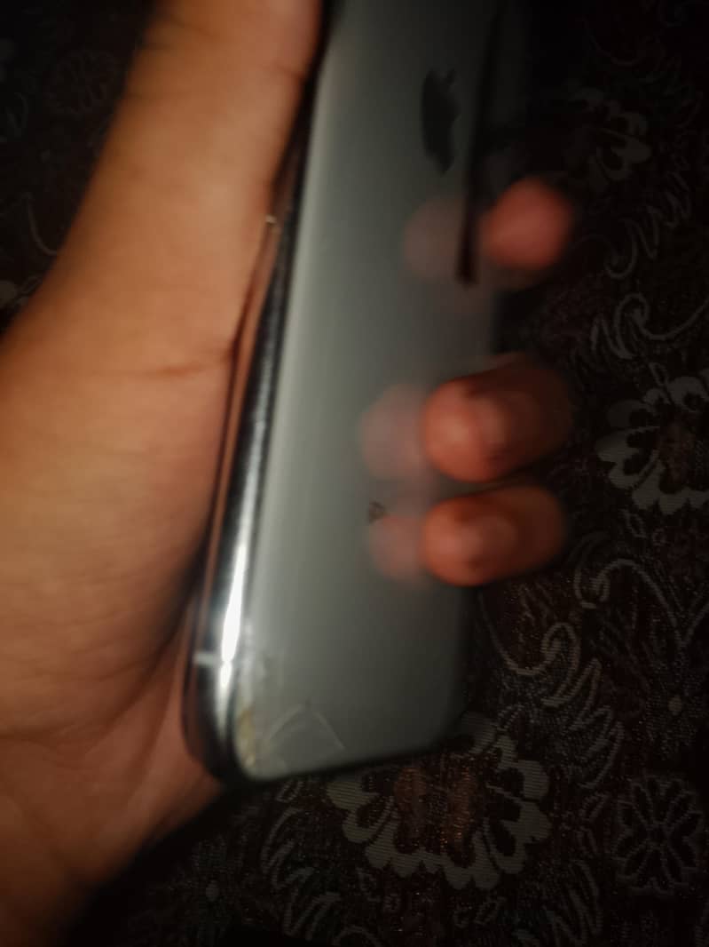 Apple iPhone X 1